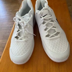 Men’s Nike shoes size 12